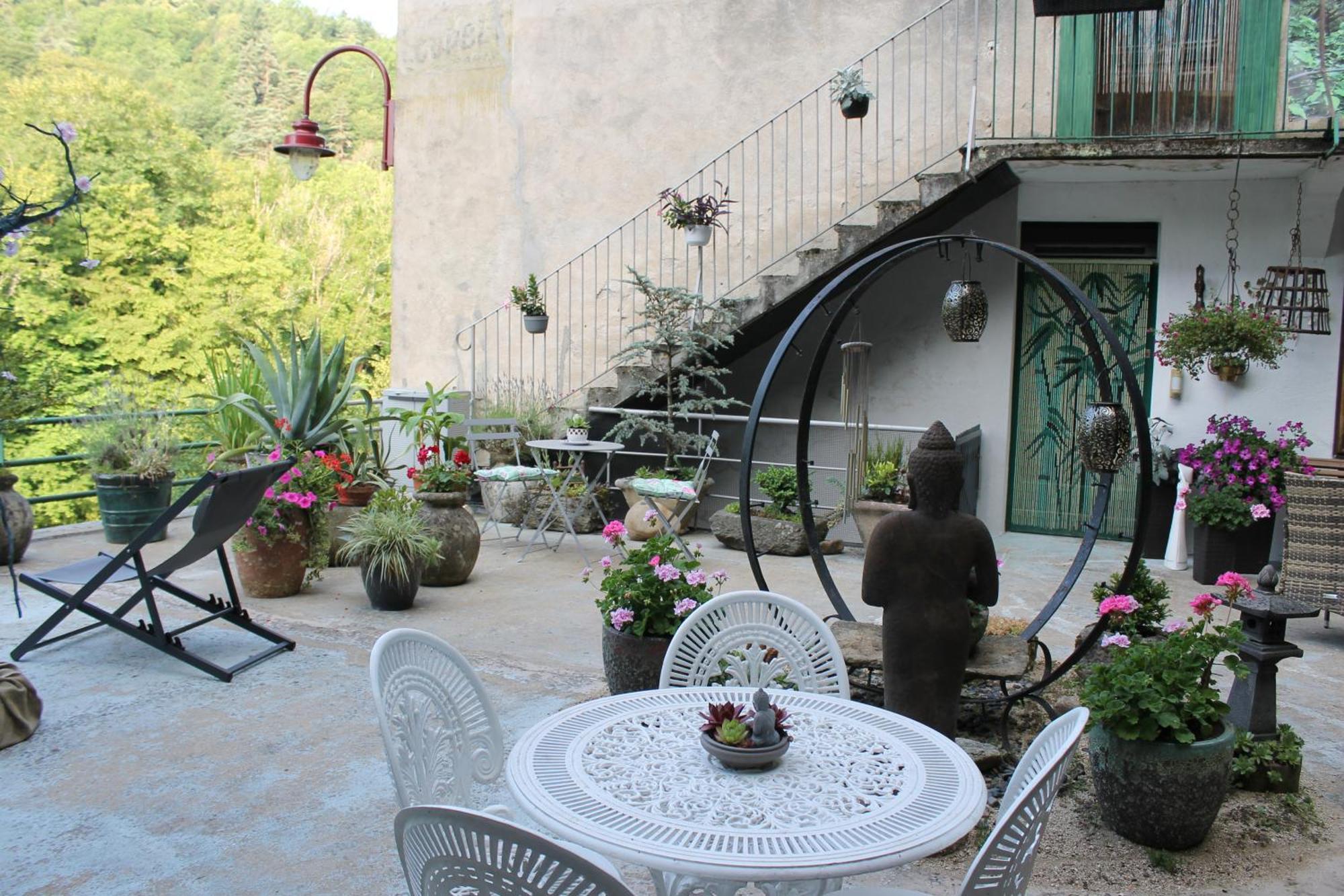 Chambre Bounty, B&B, Cuisine Privee, Lit Queen Size, Terrasse, Parking, Garage Olliergues エクステリア 写真